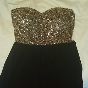 Gorgeous High-Low Black and Gold Sequence Dress